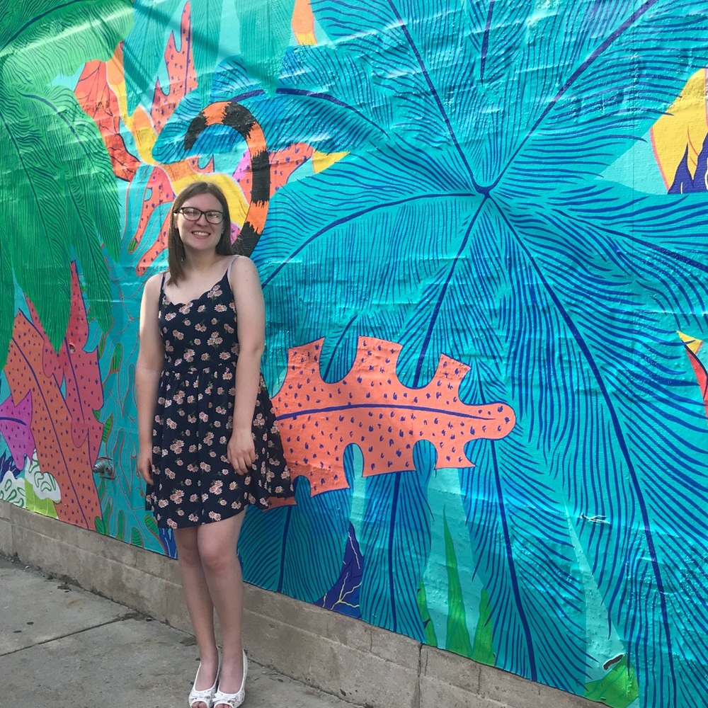Meet your Posher, Alyson
